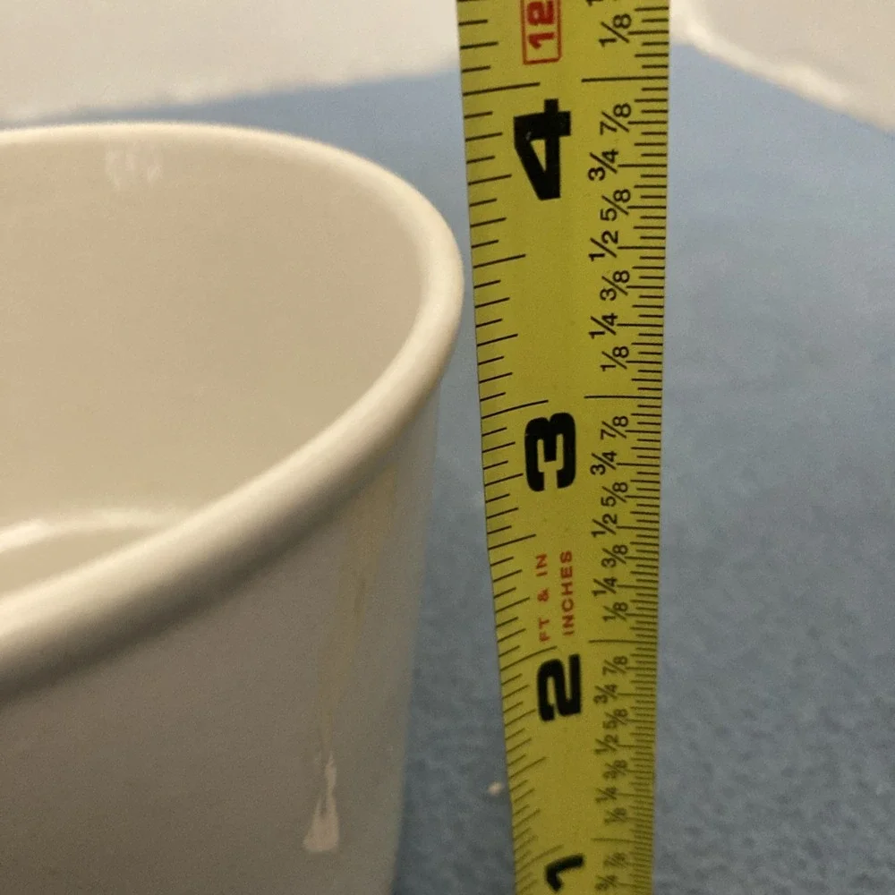 IKEA White‎ 4